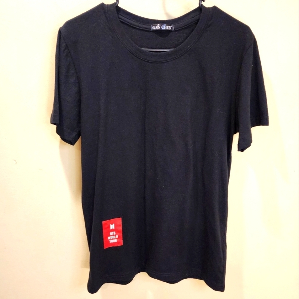 Wan Chen Black BTS World Tour Tshir Fits M/L